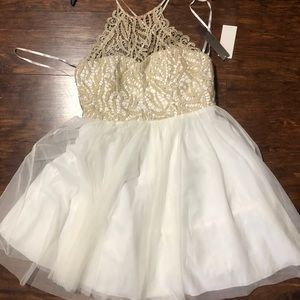 Sequin hearts dress 👗 tulle size 9